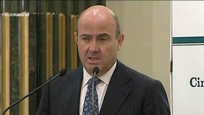 Guindos dice que el PIB podría aumentar hasta un 3% en 2015