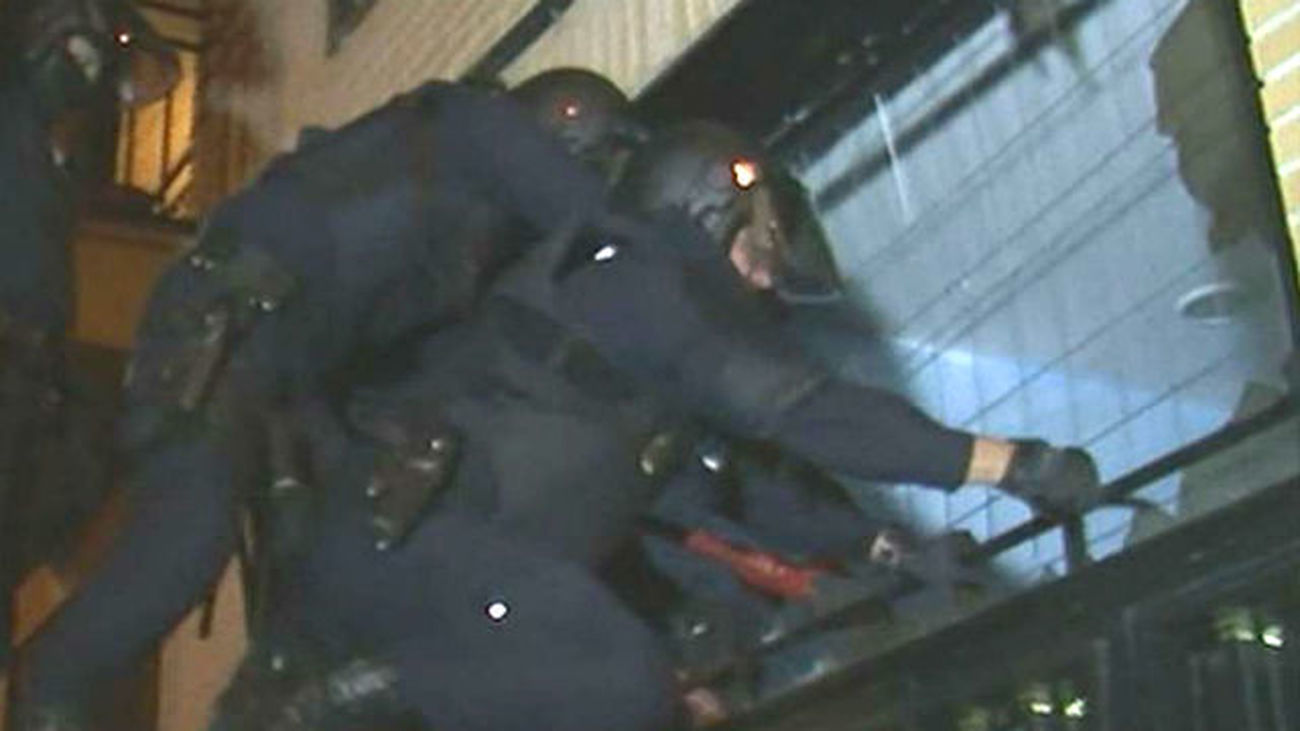 Detenidos 14 anarcoterroristas que prepararon atentados en la Almudena y El Pilar