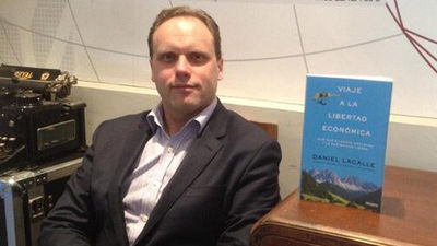 Aguirre anuncia el fichaje del economista Daniel Lacalle para su lista