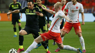 2-0. España, sin gol y sin su identidad, cae otra vez ante Holanda