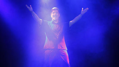 Carlos Latre vuelve al teatro para celebrar sus 15 años en la profesión