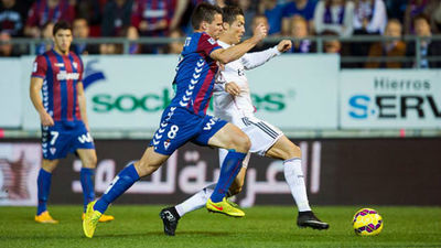 El Real Madrid busca una victoria ante el Eibar que presione al Barça