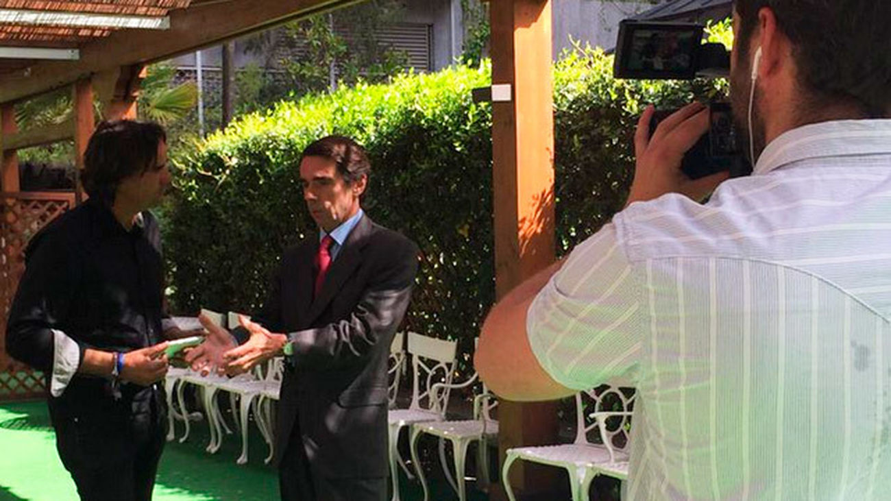 Cake entrevista a Aznar