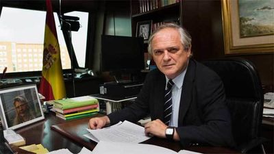 El magistrado del Constitucional, Luis Ignacio Ortega, fallece de un infarto