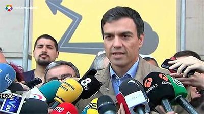 Pedro Sánchez llama a "regenerar" España ante casos como los de Rato y Bárcenas