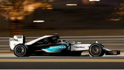 GP Baréin: Pole para Hamilton, Sainz 9º y Alonso 14º