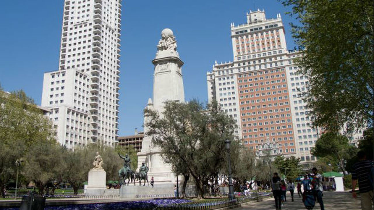 Casi 10.000 madrileños emigraron de España en el primer semestre de 2014