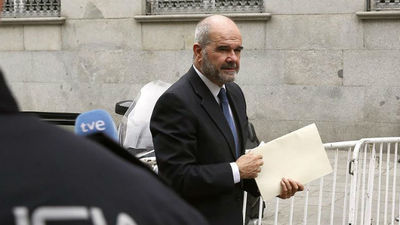 La Guardia Civil encuentra 334 intrusos en un ERE financiado por la Junta