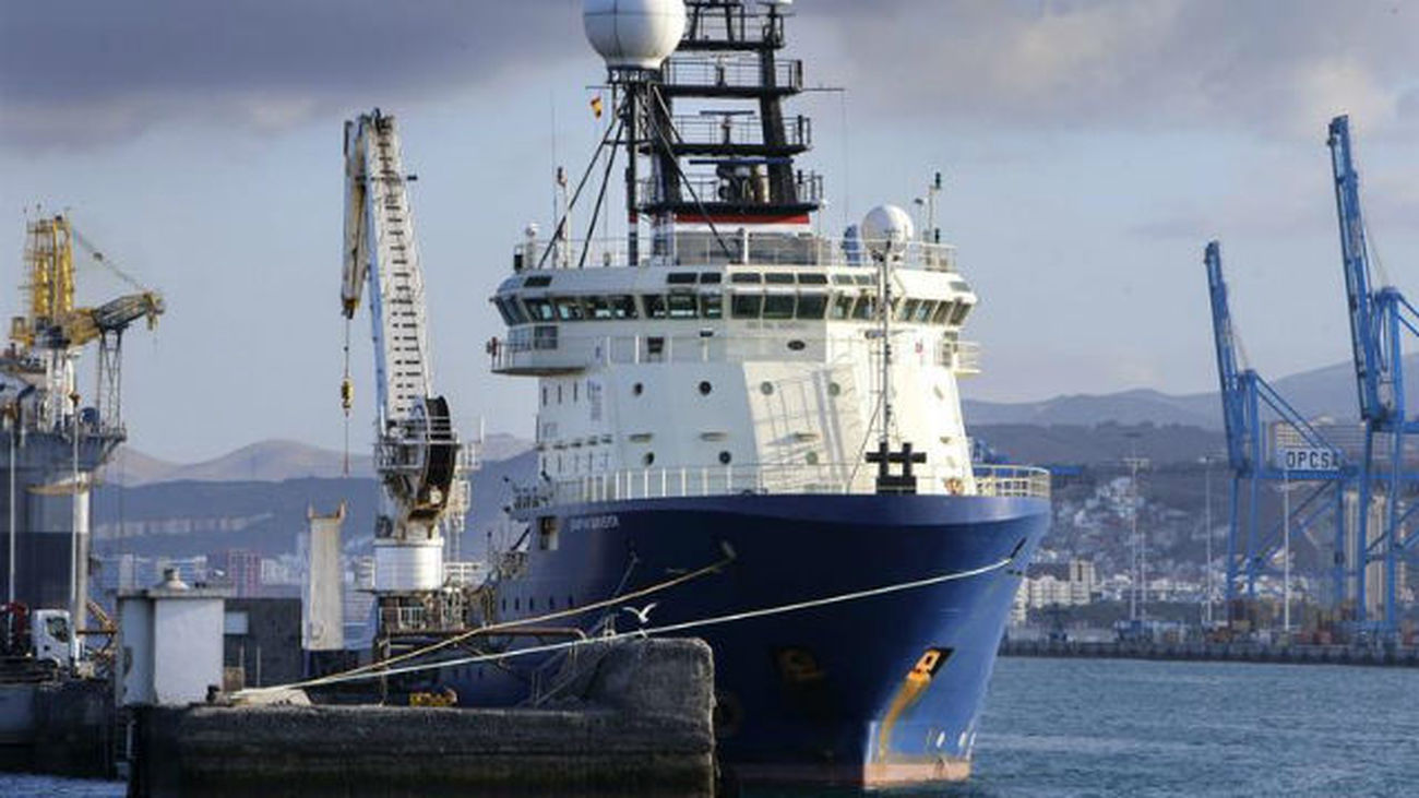 Grampian Surveyor de la empresa Otech, que transporta el robot submarino