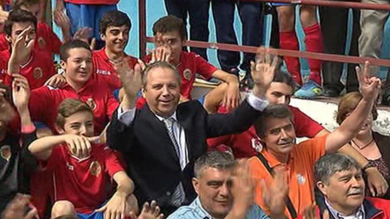 Carmona denuncia que Orcasitas es uno de los barrios "más abandonados" por el PP