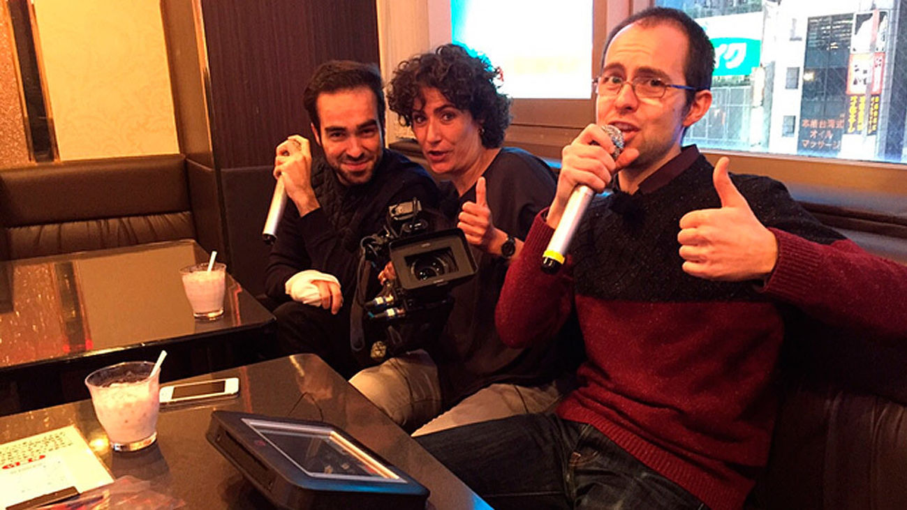 El karaoke, principal entretenimiento de los jóvenes tokiotas