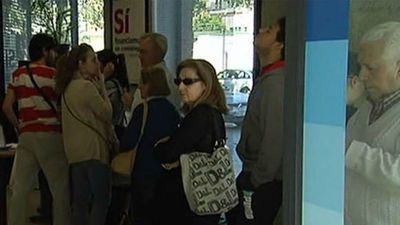 Este jueves acaba el plazo para que los clientes aporten una copia del DNI a su banco