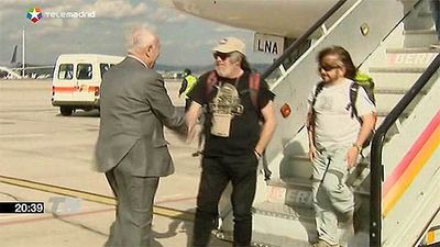 Aterriza en Barajas el segundo avión con españoles evacuados de Nepal