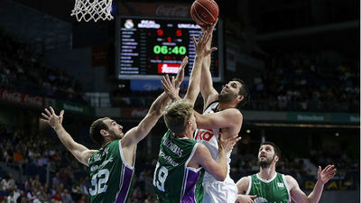 92-77. El Real Madrid exhibe poderío ante Unicaja y es líder en solitario