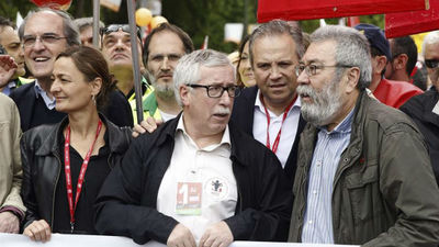 Miles de personas se manifiestan en Madrid por un empleo digno y de calidad