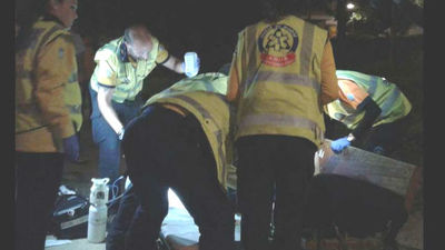 Dos apuñalados, uno grave y otro leve, en una pelea en un parque de Hortaleza