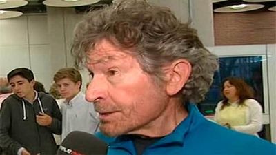 El alpinista Carlos Soria llega a Madrid pensando en volver a Nepal en otoño