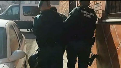 Dos detenidos por atracar un banco en Villaconejos