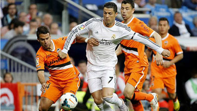 Real Madrid-Valencia, pulso por la Liga con la 'Juve' de trasfondo