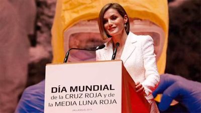 La Reina recuerda la obligación de "defender la dignidad" de los más vulnerables