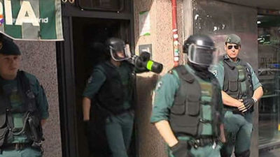 Al menos, 25 detenidos en una operación contra el blanqueo de capitales en Madrid