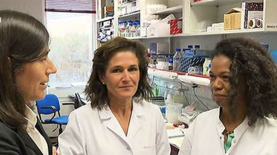 Cientos de personas huyen de Katmandú con nerviosismo tras el nuevo seísmo