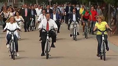 Rajoy: "Con Aguirre y Cifuentes la gente será más feliz"