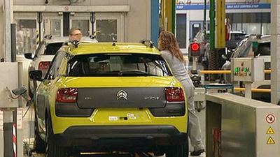 El déficit comercial baja un 14,9% hasta marzo, con récord trimestral de exportaciones