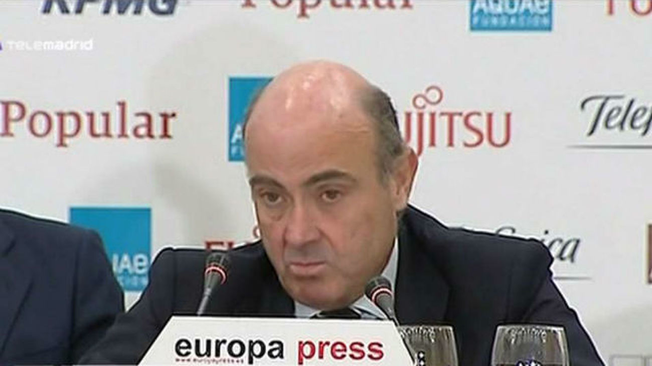 De Guindos dice que el PIB está creciendo al 3,5% durante el primer semestre