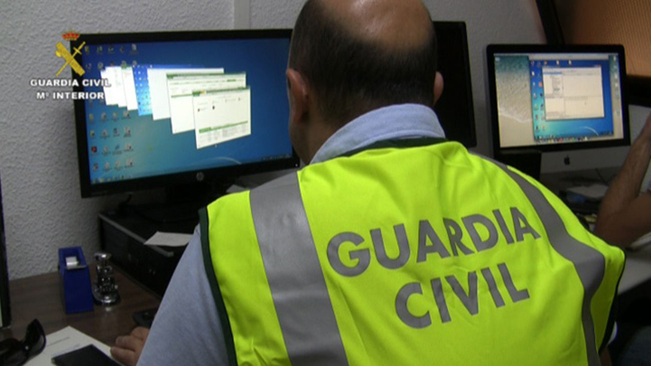 La UE se plantea escanear los mensajes para buscar pedófilos