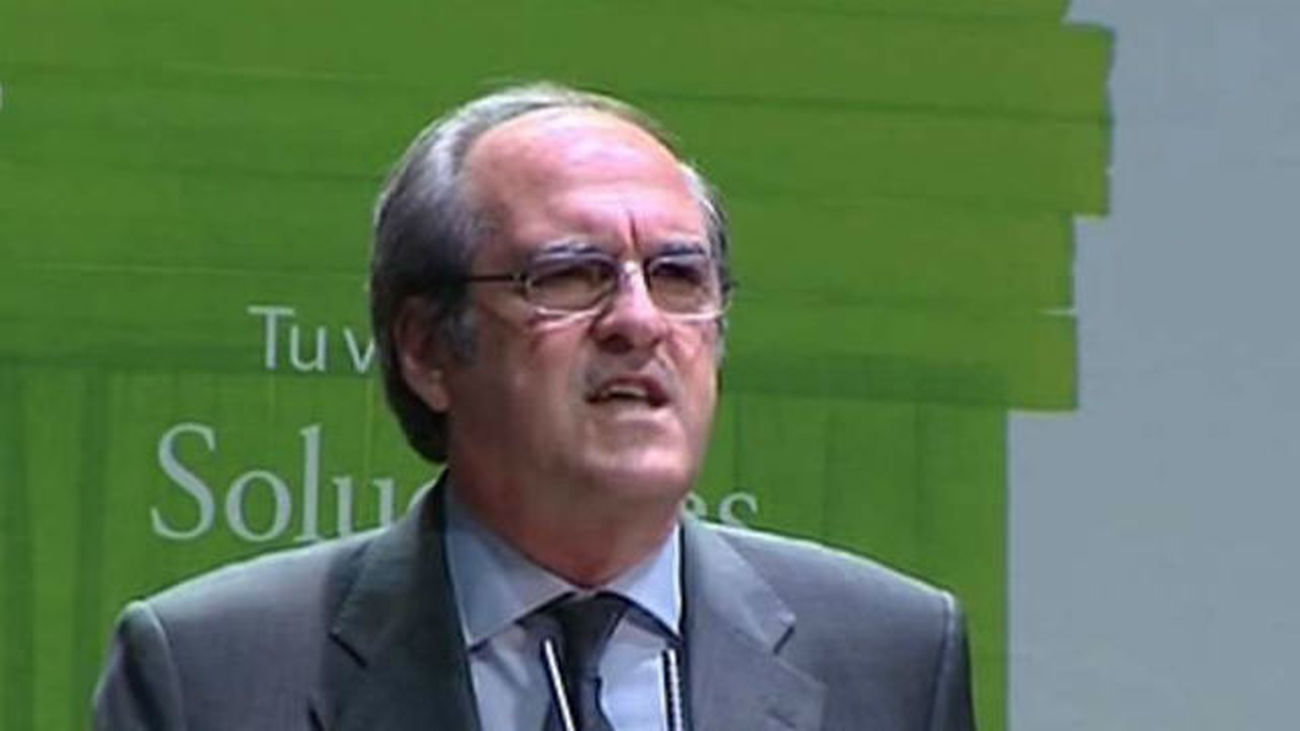 Gabilondo pide el voto de los "indecisos para cambiar el gobierno"