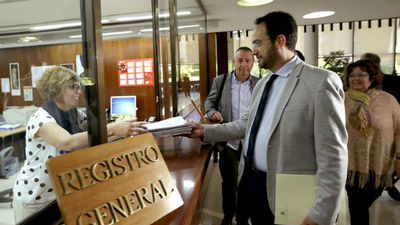 La oposición recurre al Constitucional la ley 'mordaza' del PP