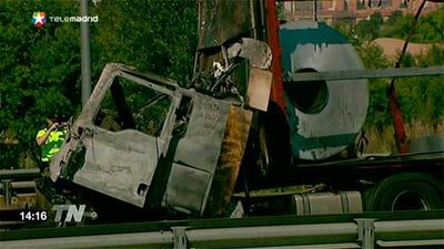 Colisionan dos camiones en la M-50 a la altura de San Fernando de Henares