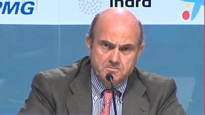 Guindos dice que su "voluntad clara" es no seguir como ministro tras las elecciones