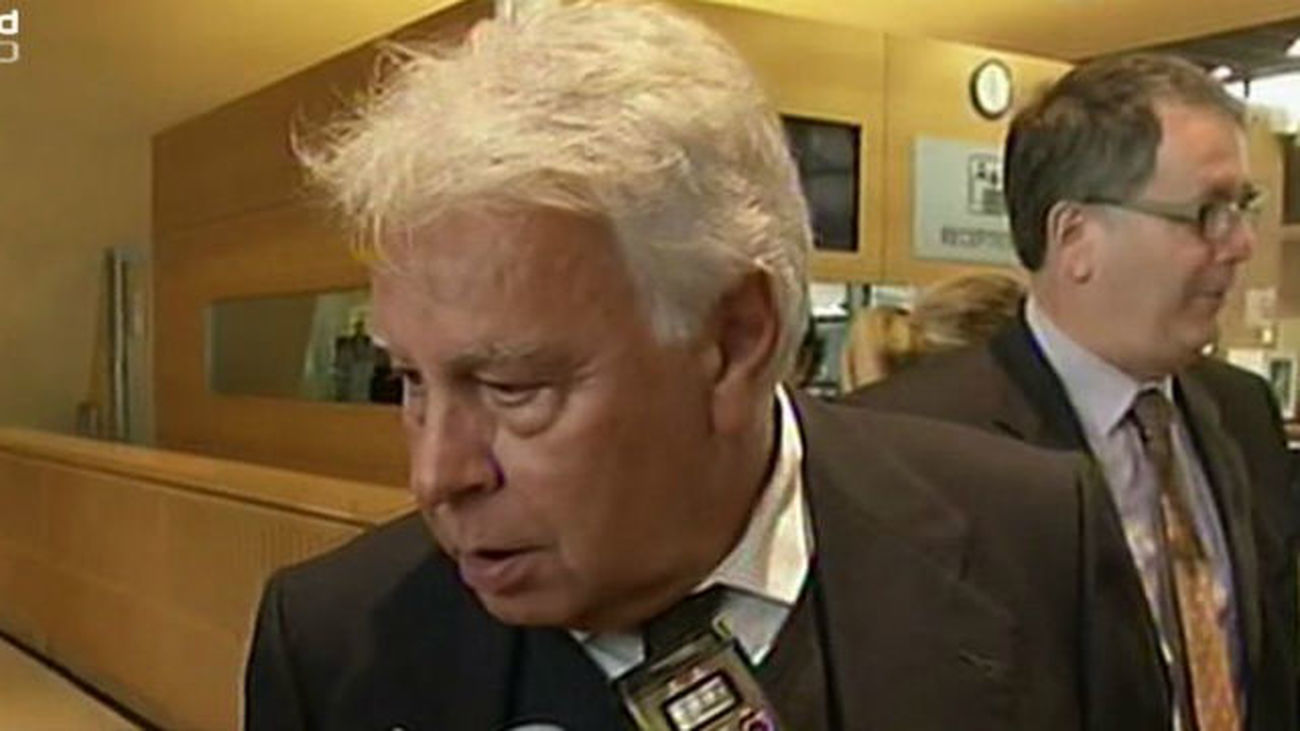 Felipe González llega a Venezuela para colaborar con la defensa de los opositores presos