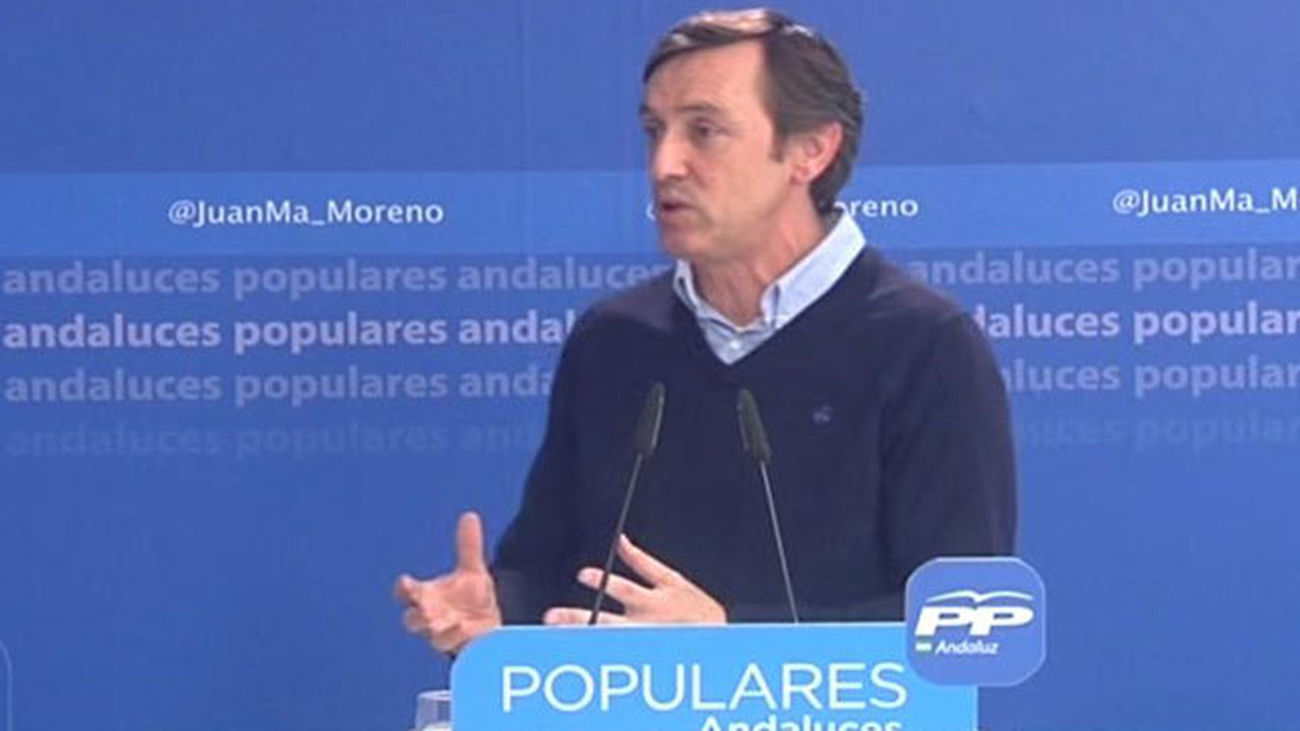 El PP pide al PSOE que no se convierta en "muletilla" de Podemos