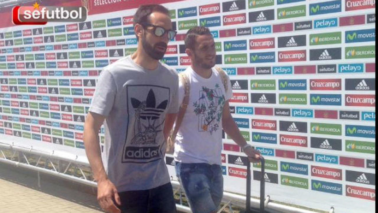 España se concentra sin sustituto para Iniesta