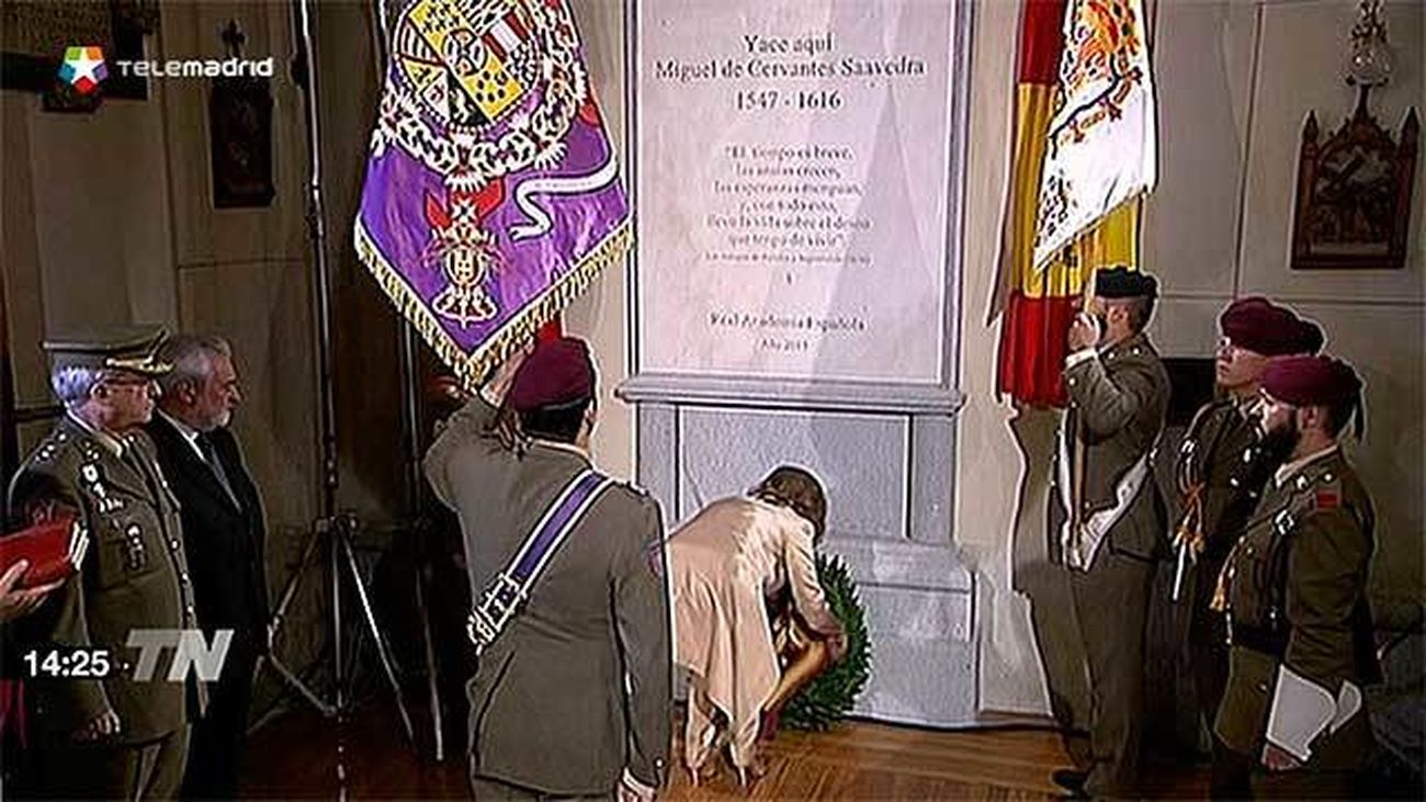 Los restos de Cervantes descansan ya en su nuevo monumento en las Trinitarias