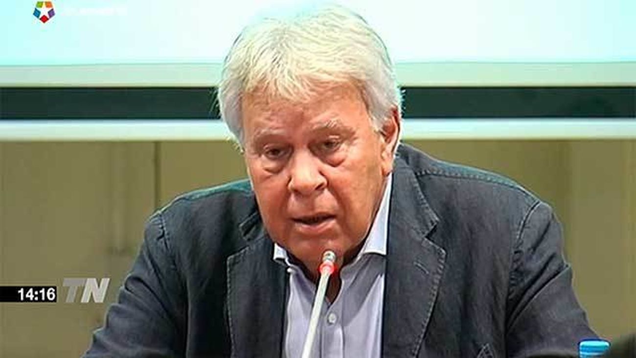 González, sobre Podemos: "Prefiero contestar a Maduro que a unos monaguillos"