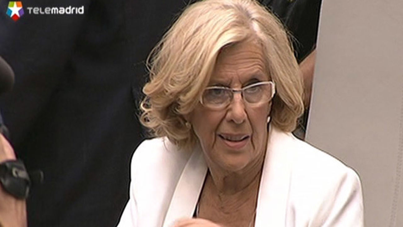 Carmena, alcaldesa de Madrid con apoyo del PSOE