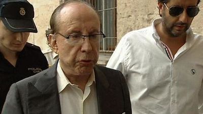 Ruiz-Mateos, ingresado en un hospital tras pasar la noche en prisión