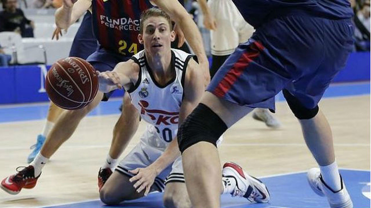 El Madrid quiere ganar un clásico con valor doble