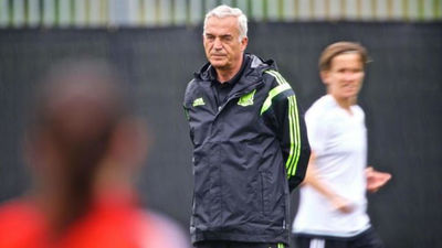 Quereda dice que "no voy a dimitir" pese a exigirlo las jugadoras