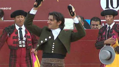 Los rejoneadores triunfadores de San Isidro, a hombros en Torrejón de Ardoz