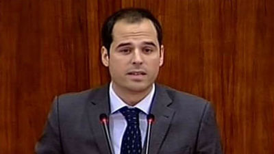 Aguado: "Puede darse la paradoja de que la oposición aprobemos un Presupuesto distinto al del PP"