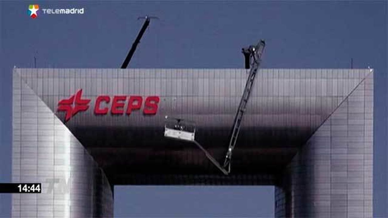 La Torre Cepsa de Madrid el edificio más alto de España