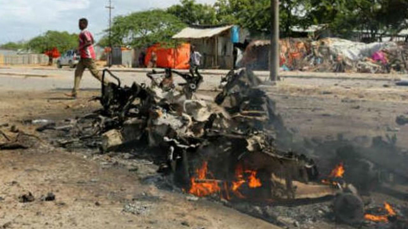 Decenas de muertos en atentado de Al Shabab en una base de la UA en Somalia