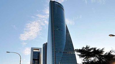 Villar Mir vende Torre Espacio a un grupo filipino por 558 millones