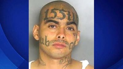 Muere un hombre al intentar cubrirse los genitales de oro