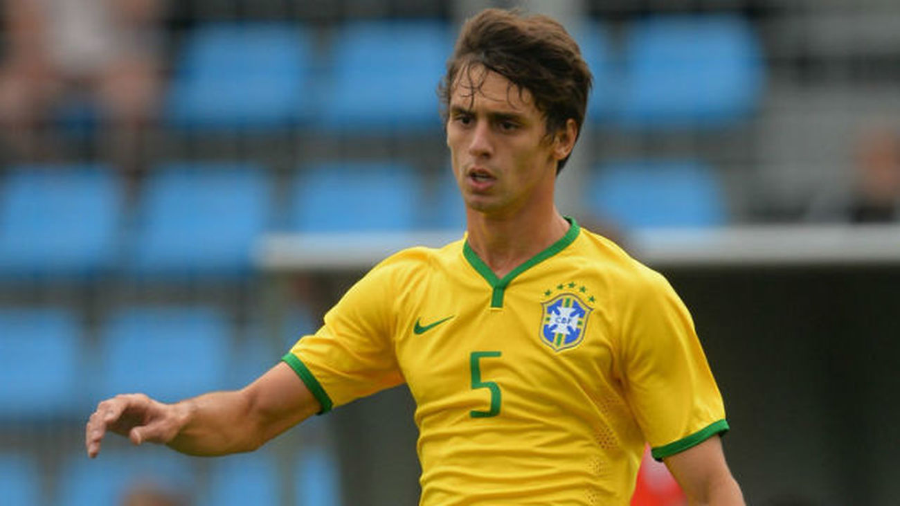 Caio, descartado por el Valencia, cedido en el Atlético